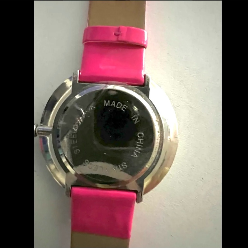 🆕🎁 Hot Pink Pop-Art Statement Oversized Number Watch – Treasure Hunt Gift - Picture 3 of 12